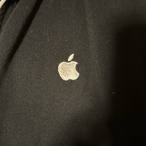 Men’s Apple zip up - Picture 2 of 4